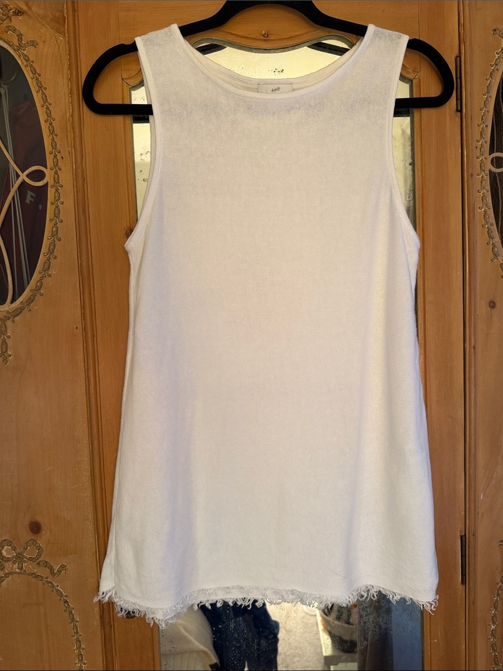 J. Jill White Raw-Hem Sleeveless Tunic